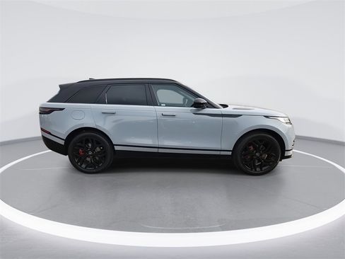 Used 2024 Land Rover Range Rover Velar Dynamic SE image 9