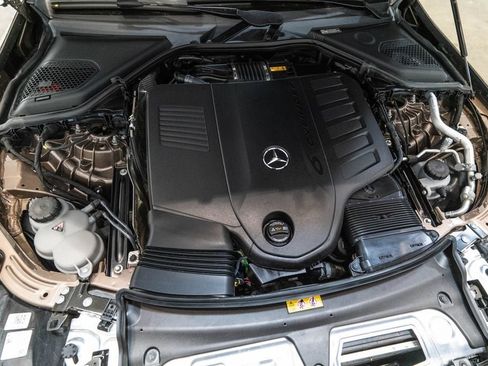 Used 2025 Mercedes-Benz E 450 4MATIC All-Terrain Wagon image 37