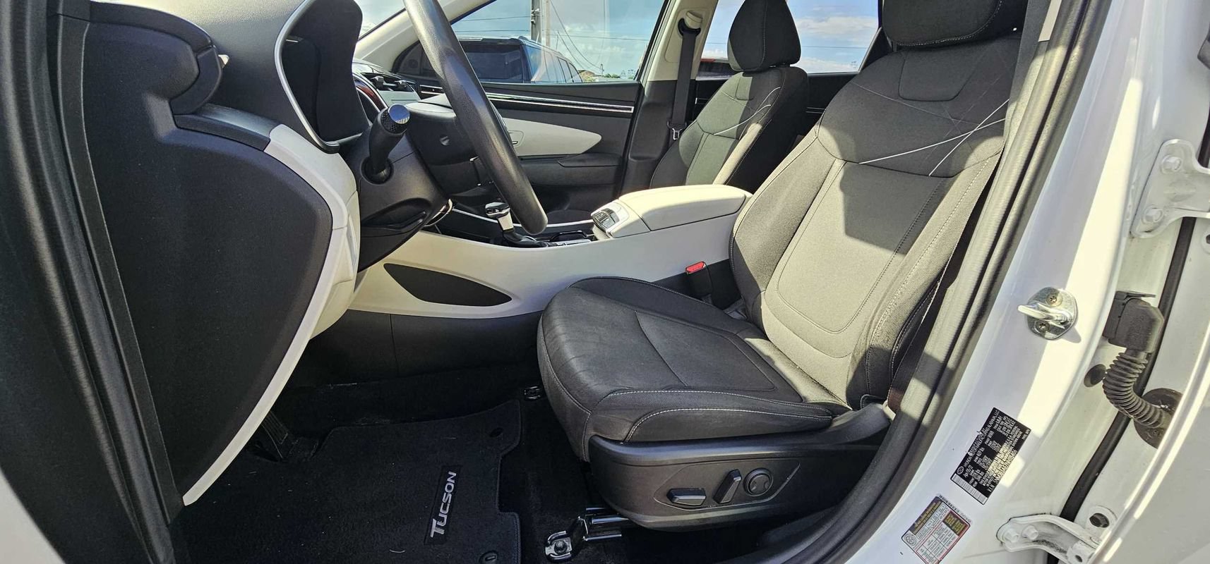 Used 2022 Hyundai Tucson SEL FWD image 9