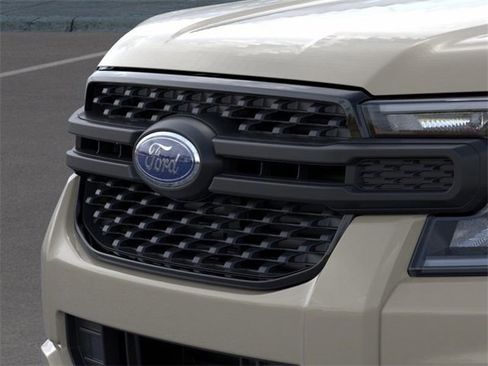 New 2025 Ford Ranger XL image 17