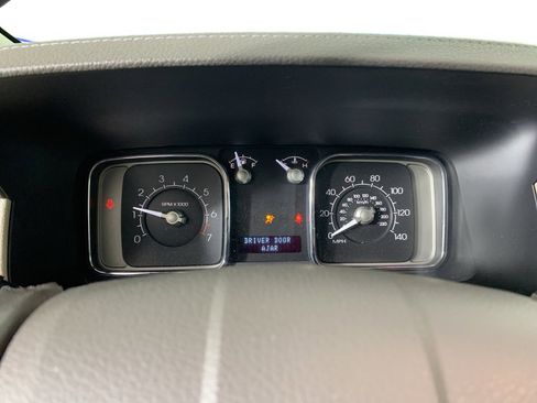 Used 2008 Lincoln MKX AWD image 22