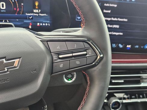 Used 2024 Chevrolet Traverse RS w/ LPO, Floor Liner Package image 32