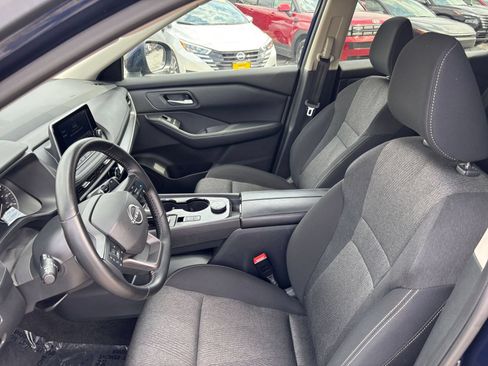 Used 2026 Nissan Rogue SV AWD/4WD image 24