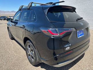 Used 2024 Honda HR-V EX-L video 3