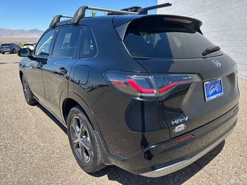Used 2024 Honda HR-V EX-L image 3