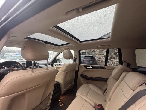 Used 2017 Mercedes-Benz GLS 450 GLS 450 AWD 4MATIC 4dr SUV image 19