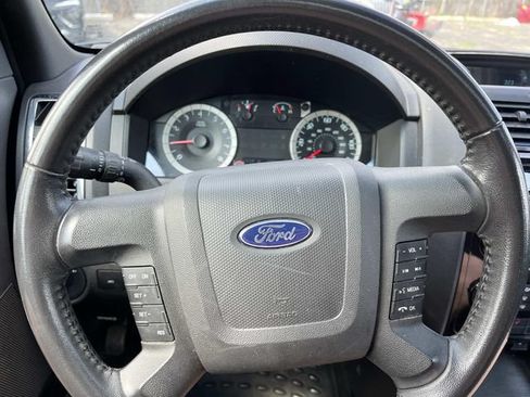 Used 2010 Ford Escape Limited FWD image 13