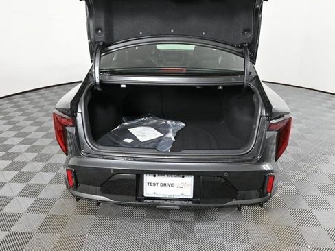 New 2025 Kia K4 GT-Line Turbo image 5