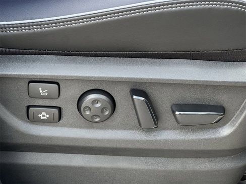 New 2026 INFINITI QX80 4WD image 24