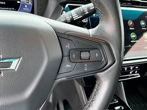 Used 2023 Chevrolet Bolt LT w/ Infotainment Package image 19