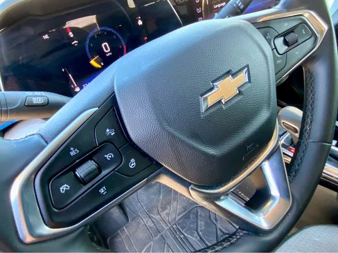 Certified 2025 Chevrolet Trax LT w/ Driver Confidence Package image 34