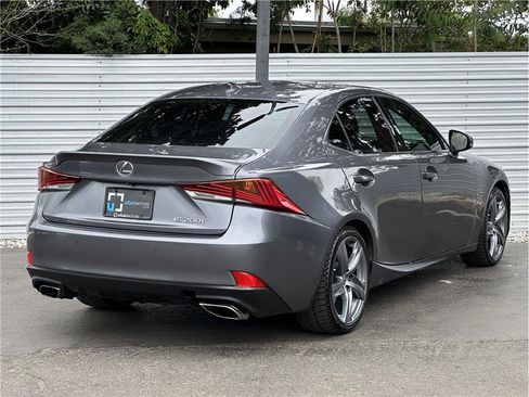 Used 2017 Lexus IS 200t w/ Navigation System Package RWD image 10