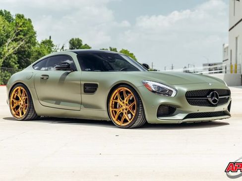 Used 2017 Mercedes-Benz AMG GT Coupe image 6