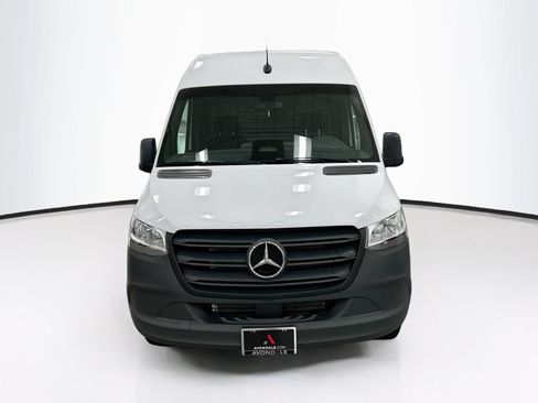 Used 2026 Mercedes-Benz Sprinter 2500 image 2