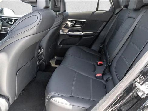 New 2026 Mercedes-Benz GLC 300 4MATIC image 21