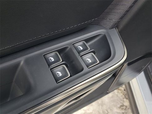 Used 2024 Rivian R1S Adventure image 10