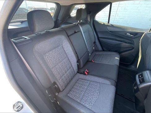Used 2024 Chevrolet Equinox LT w/ LPO, Floor Liner Package image 24