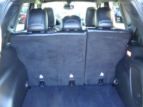 Certified 2024 Jeep Compass Limited w/ Sun and Sound Group image 12