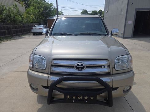 Used 2005 Toyota Tundra SR5 RWD image 2