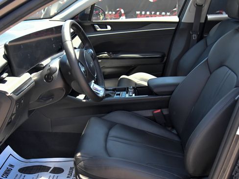Used 2025 Kia K5 EX FWD image 18