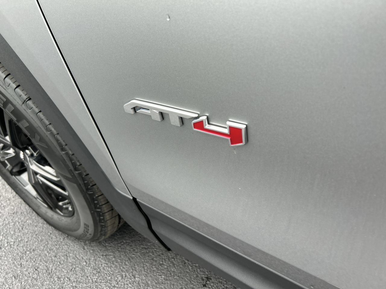 Used 2024 GMC Terrain AT4 w/ Tech Package AWD/4WD image 12
