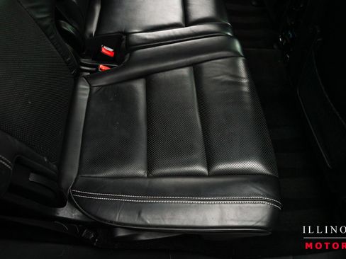 Used 2015 Jeep Grand Cherokee Overland AWD/4WD image 36