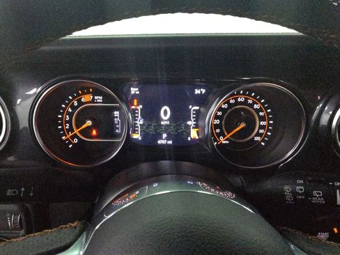 Used 2023 Jeep Wrangler Unlimited Rubicon 392 w/ Xtreme Recon 35" Tire Package AWD/4WD image 17