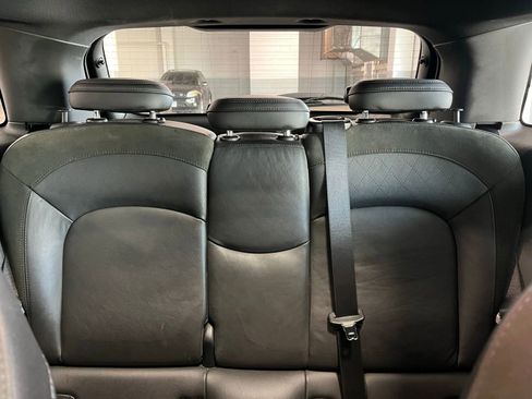 Used 2017 MINI Cooper S image 22