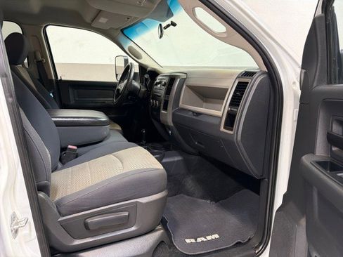 Used 2011 RAM 3500 ST w/ ST Popular Equipment Group image 36