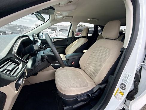 Used 2021 Ford Escape SE image 24