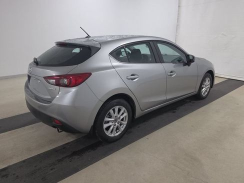 Used 2016 MAZDA MAZDA3 i Touring FWD image 2
