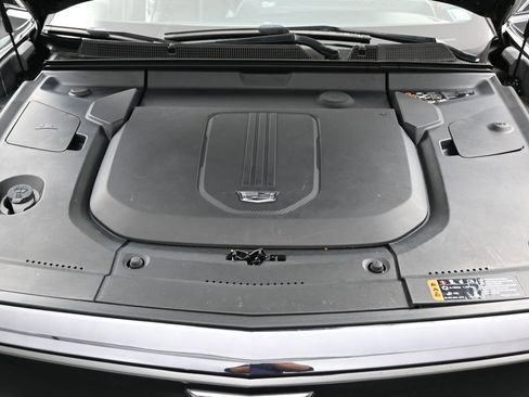 Used 2024 Cadillac Lyriq Sport AWD/4WD image 42