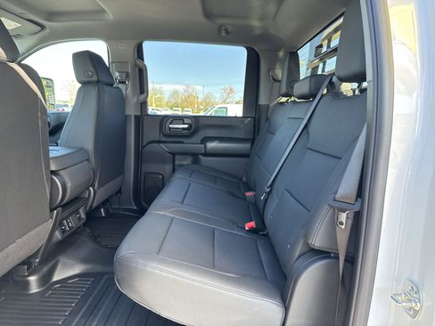 New 2025 GMC Sierra 3500 Pro w/ Convenience Package image 28