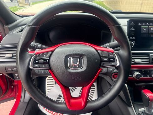 Used 2020 Honda Accord Sport image 14