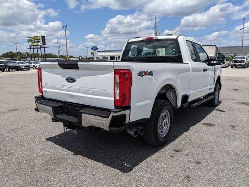 Used 2023 Ford F250 XL w/ XL Chrome Package AWD/4WD image 4
