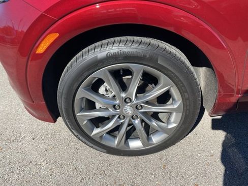 Used 2025 Buick Encore GX Avenir image 11