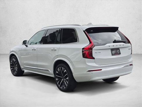 Used 2026 Volvo XC90 B6 Plus w/ Protection Package Premier AWD/4WD image 8