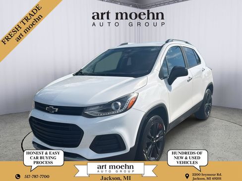 Used 2019 Chevrolet Trax LT w/ Redline Edition AWD/4WD image 1