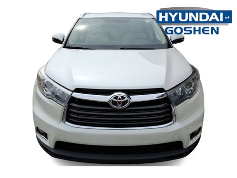 Used 2016 Toyota Highlander Limited AWD/4WD image 2