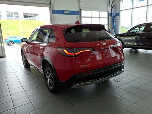 Certified 2023 Honda HR-V EX-L image 7