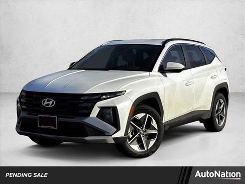 Certified 2025 Hyundai Tucson SEL image 1