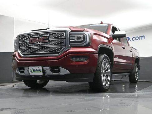 Used 2018 GMC Sierra 1500 Denali w/ Denali Ultimate Package image 6