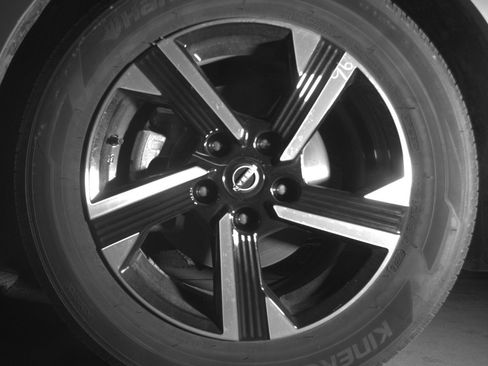 Used 2025 Nissan Sentra SV FWD image 23