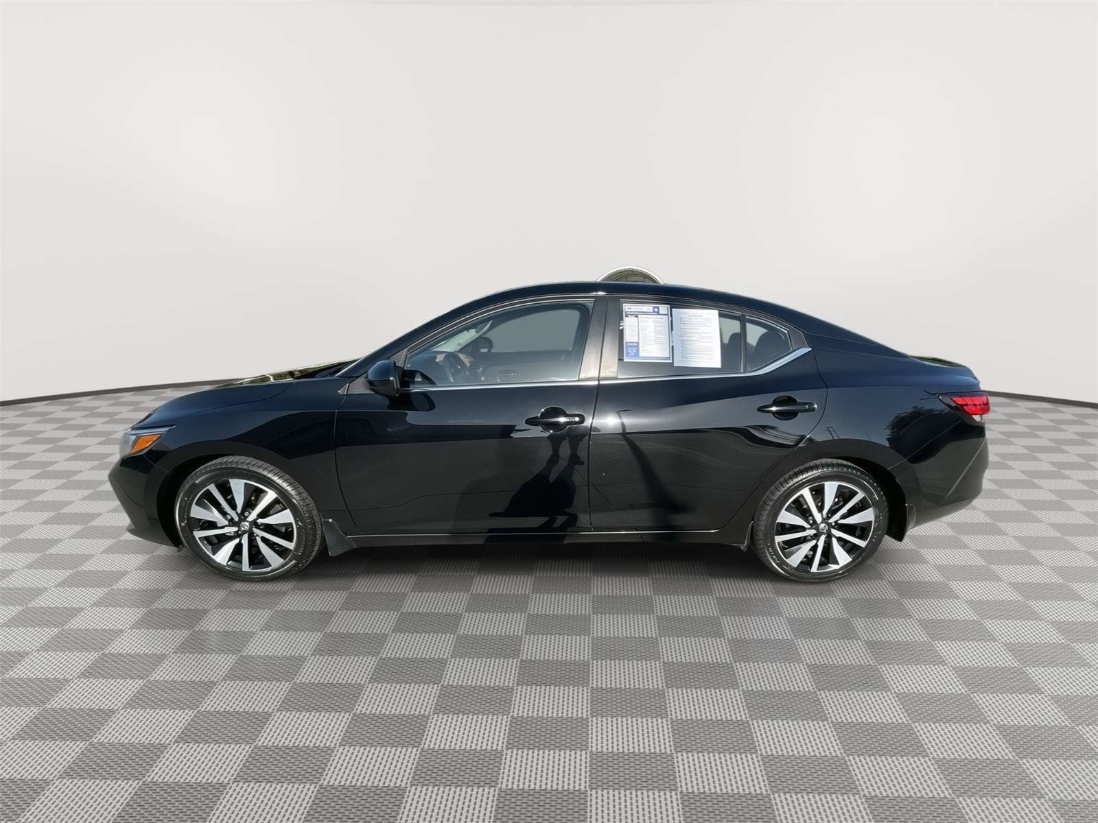 Used 2023 Nissan Sentra SV w/ SV Premium Package FWD image 12