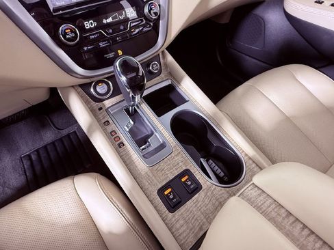 Used 2023 Nissan Murano SL w/ SL Moonroof Package image 19