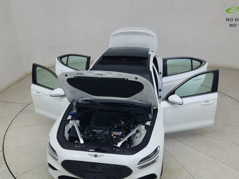 Used 2025 Genesis G70 2.5T image 82