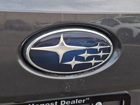 Used 2024 Subaru Crosstrek 2.5i Limited w/ Crosstrek Mirror Package image 29