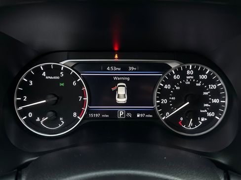 Used 2024 Nissan Sentra SV image 18