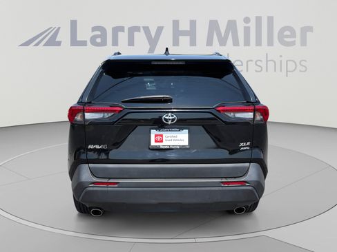 Used 2023 Toyota RAV4 XLE AWD/4WD image 4
