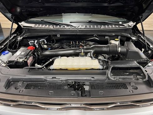 Used 2024 Ford Expedition King Ranch image 29